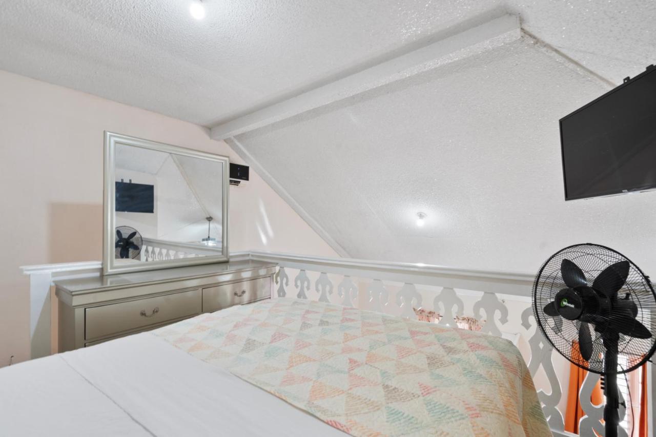 Shaw Park Gem Apt 12D Ocho Rios Bagian luar foto
